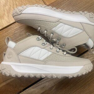 TIMBERLAND WOMEN'S GREENSTRIDE MOTION 6 LOW LACE SNEAKER WHITE NUBUCK A2AVJ-EM3